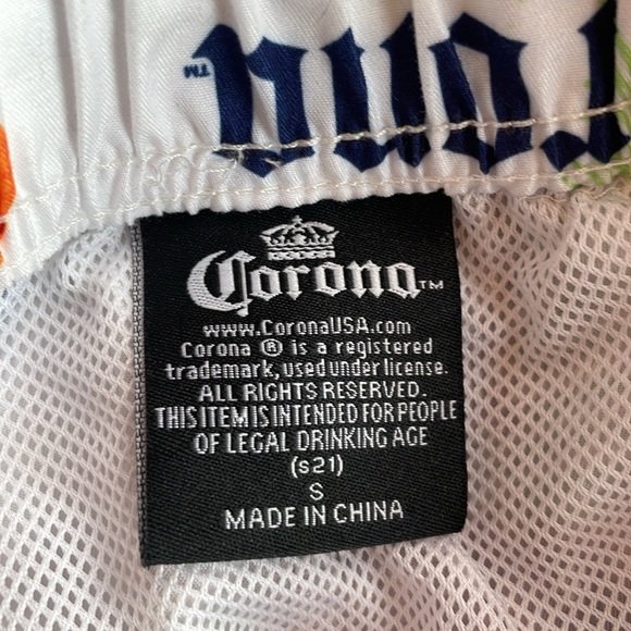 Corona bathing suit, NWOT, men’s S, fully lined, Velcro front closure - Picture 2 of 6